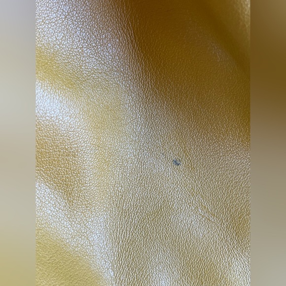 Michael Kors Beverley Mustard Yellow- Gold Drawstring Bag- rare vintage - Picture 7 of 16